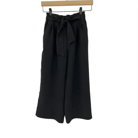 Lululemon Noir Crop Tie Waist Pant in Black Size 6 - Picture 3 of 6